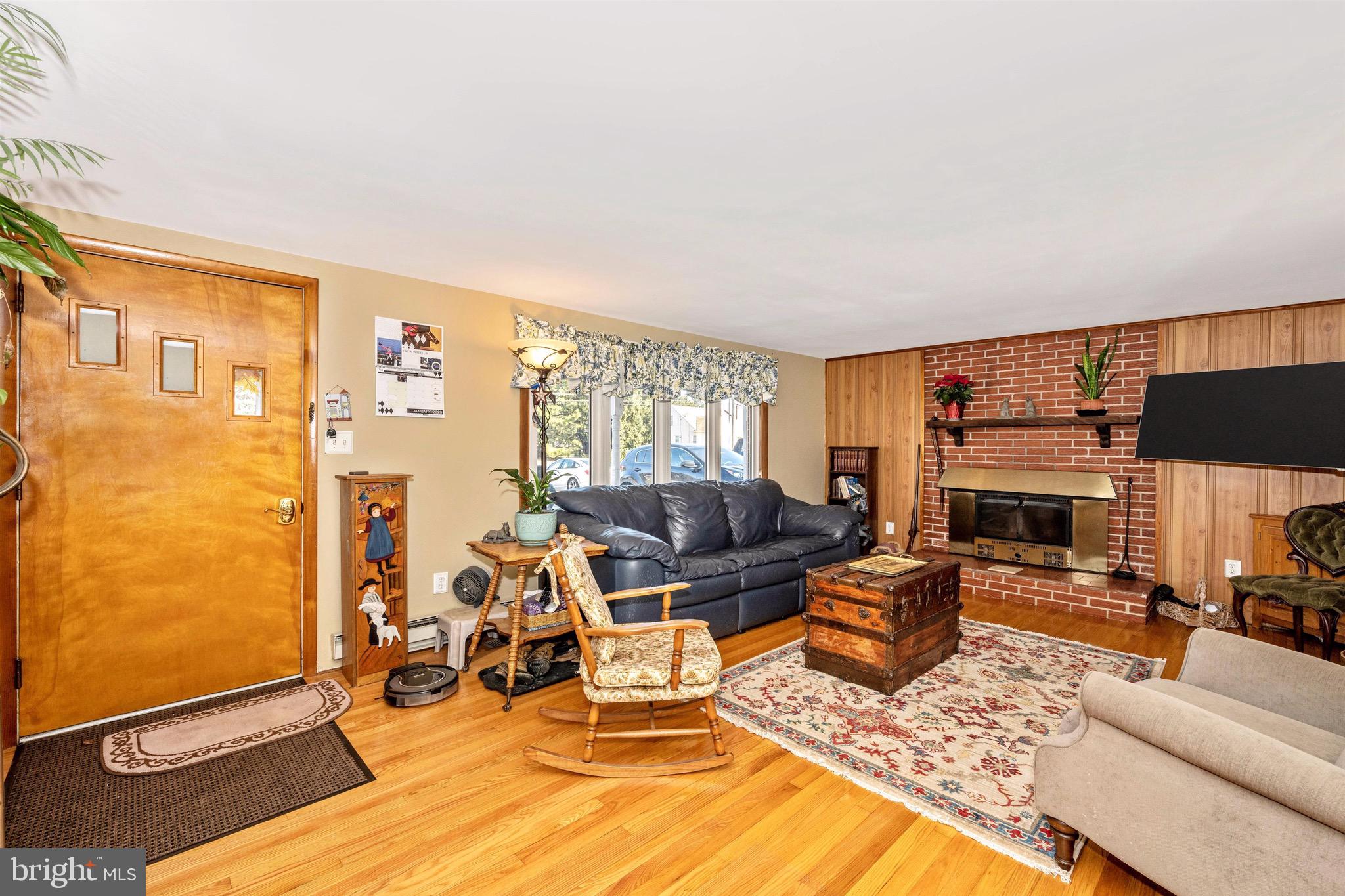 1735 Bollinger Road Westminster, MD 21157 - Photo 6 of 46 Gallery Image 6