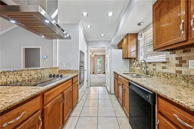 $300,000 | 4913 Craig Avenue, Metairie, LA 70003