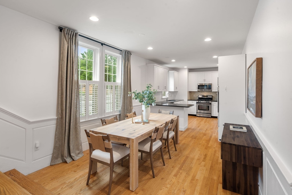 155 Oak Street Needham, MA 02492 - Photo 7 of 32