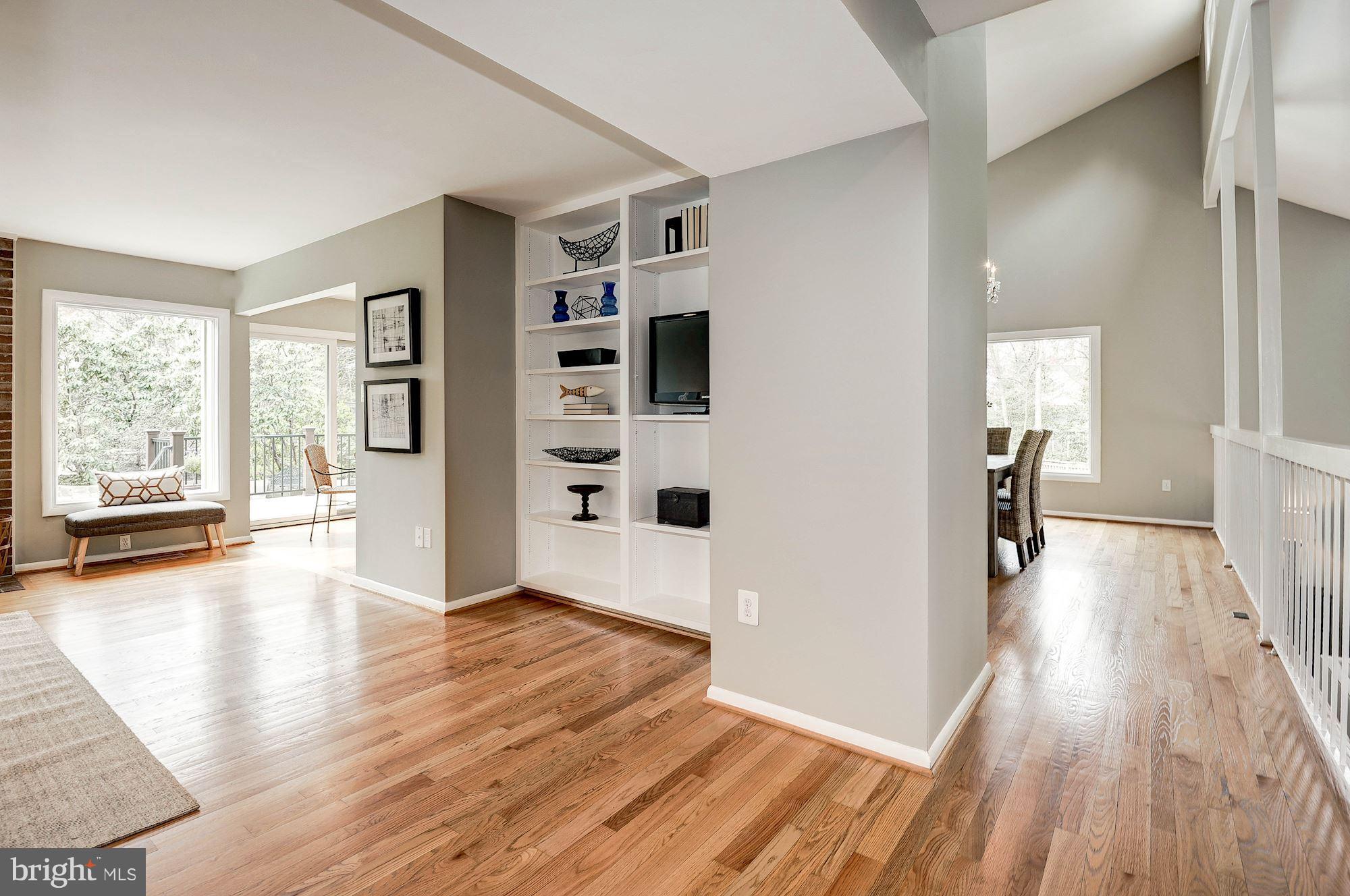 7327 Hooking Road McLean, VA 22101 - Photo 11 of 30 Interior (General)