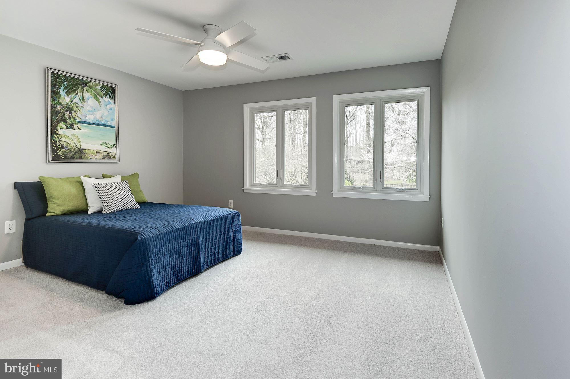 7327 Hooking Road McLean, VA 22101 - Photo 22 of 30 Upper Level 3rd Bedroom