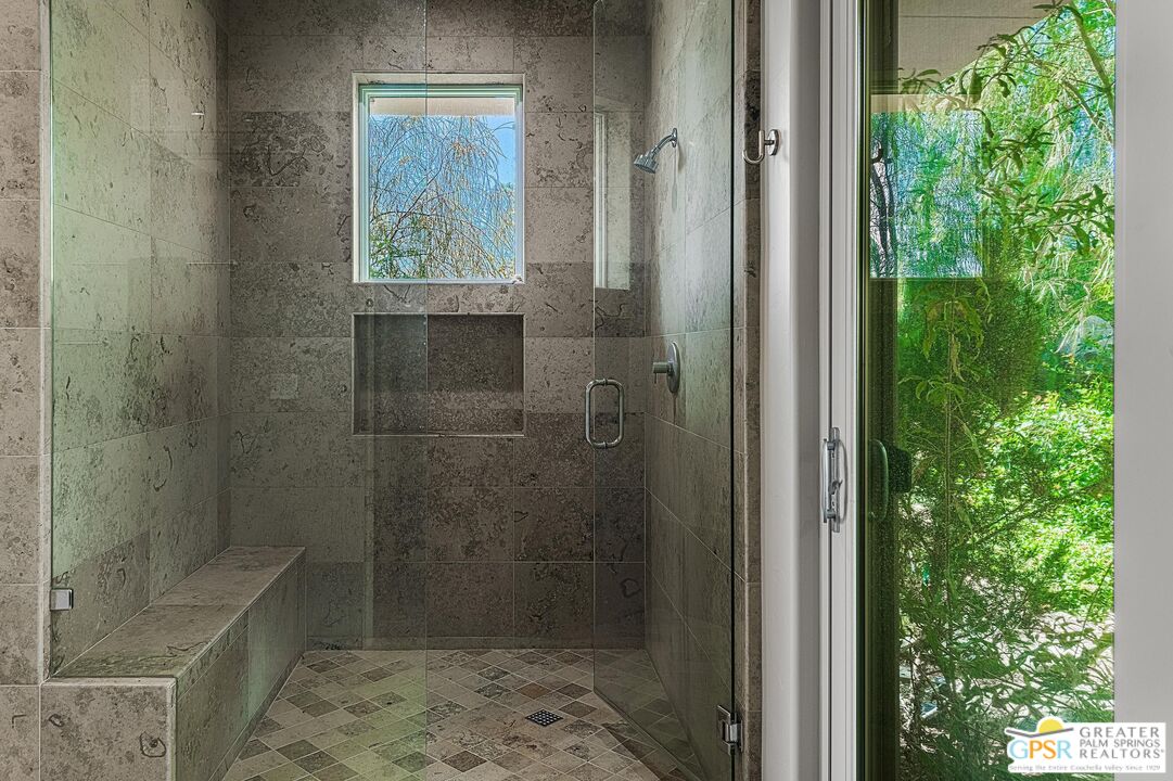 4974 Avenida Del Sol Joshua Tree, CA 92252 - Photo 26 of 36 a bathroom with a shower