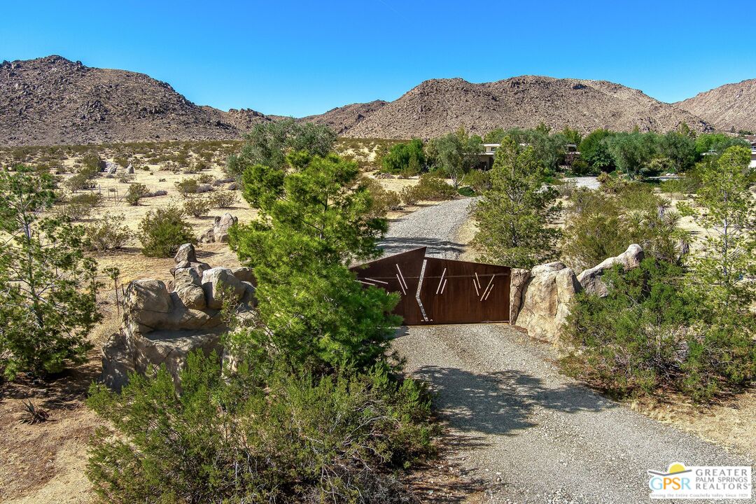 4974 Avenida Del Sol Joshua Tree, CA 92252 - Photo 33 of 36