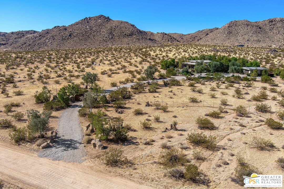4974 Avenida Del Sol Joshua Tree, CA 92252 - Photo 34 of 36 a view of a mountain in the distance