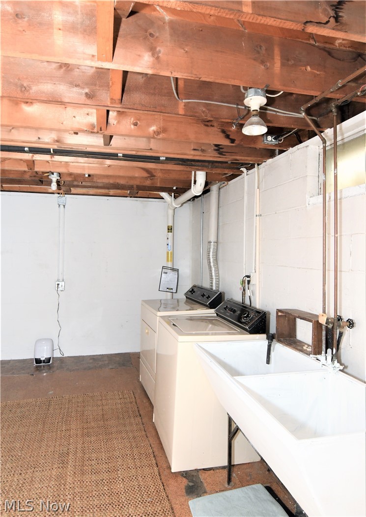 378 Sandhurst Road Akron, OH 44333 - Photo 22 of 31 Gallery Image 22