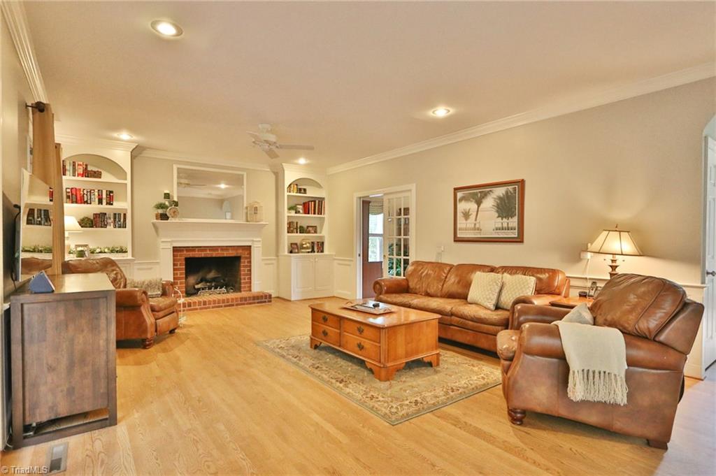 1732 Curraghmore Road Clemmons, NC 27012 - Photo 10 of 35 Gallery Image 10