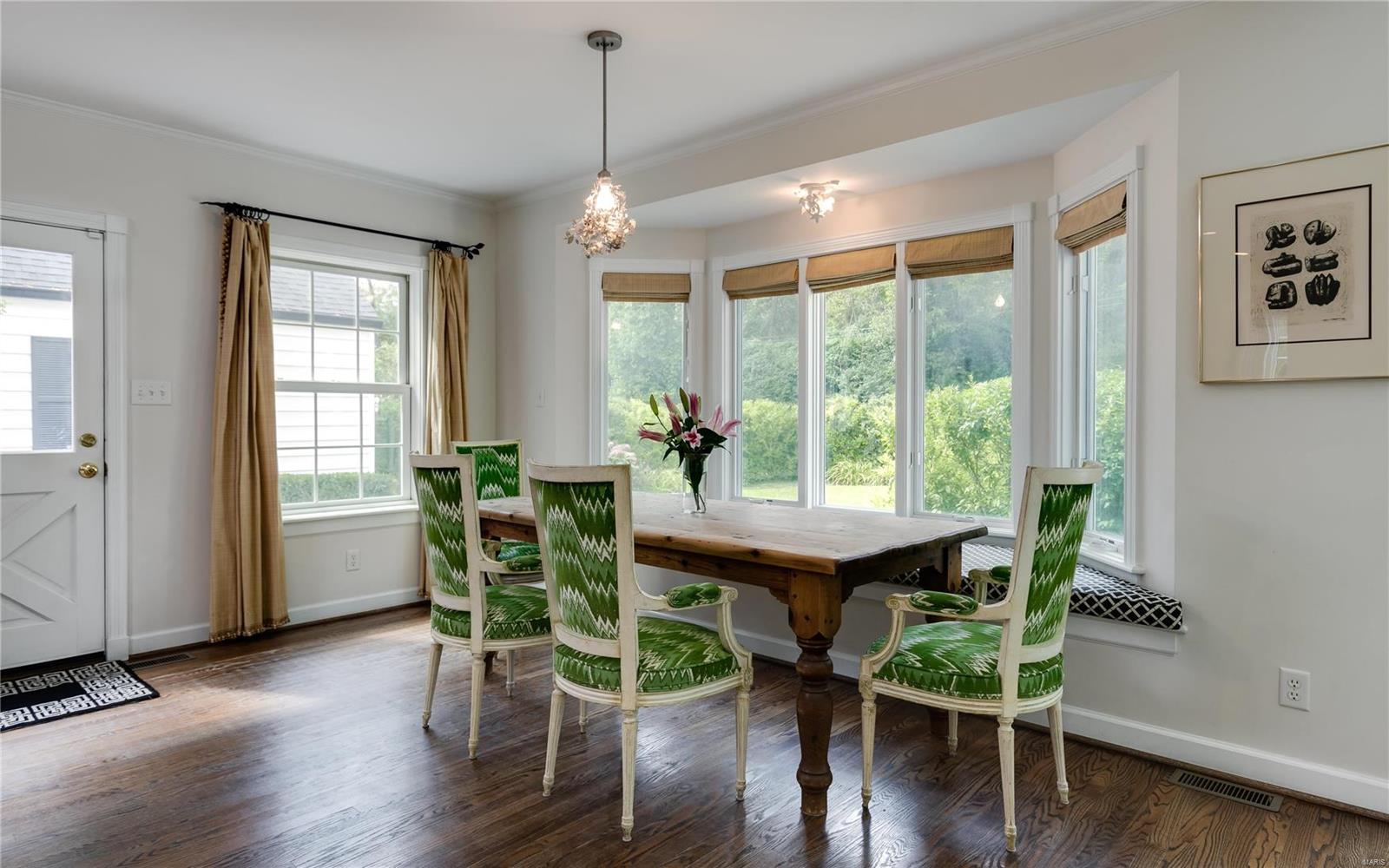 9043 Ladue Road St. Louis, MO 63124 - Photo 12 of 47