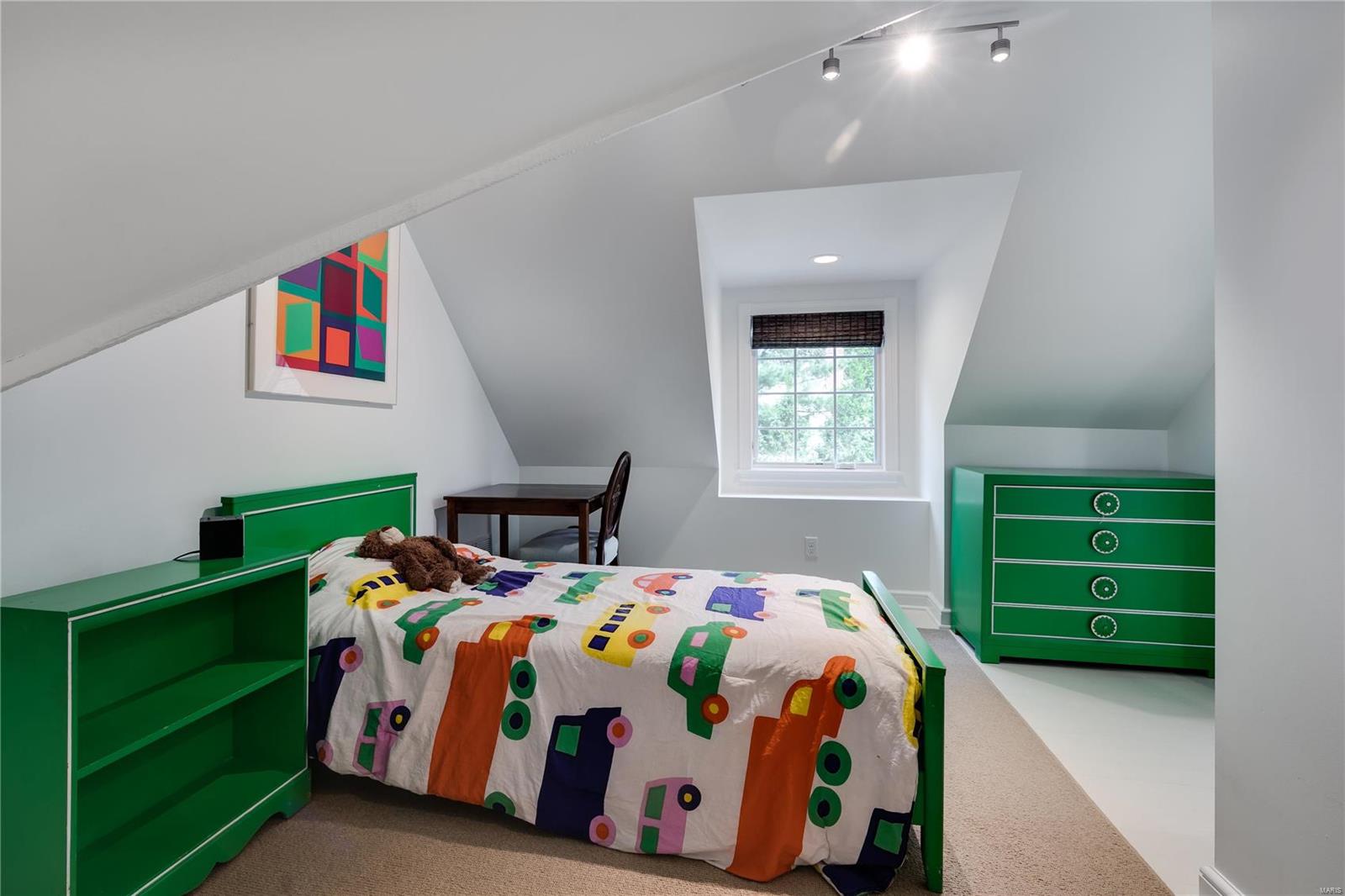 9043 Ladue Road St. Louis, MO 63124 - Photo 39 of 47