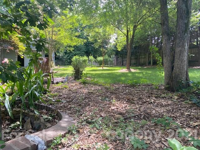 10700 Painted Tree Road Charlotte, NC 28226 - Photo 22 of 26 Gallery Image 22