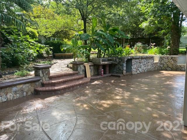 10700 Painted Tree Road Charlotte, NC 28226 - Photo 25 of 26 Gallery Image 25