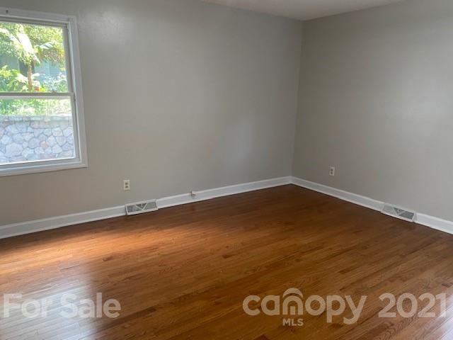 10700 Painted Tree Road Charlotte, NC 28226 - Photo 10 of 26 Gallery Image 10
