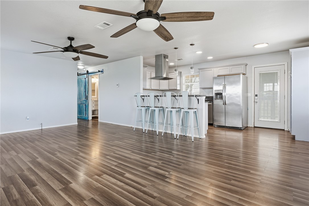 131 Janecek Road Rockport, TX 78382 - Photo 12 of 38