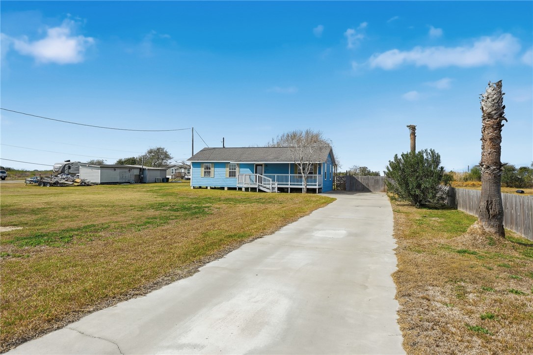131 Janecek Road Rockport, TX 78382 - Photo 3 of 38 a view of a swimming pool with an ocean view