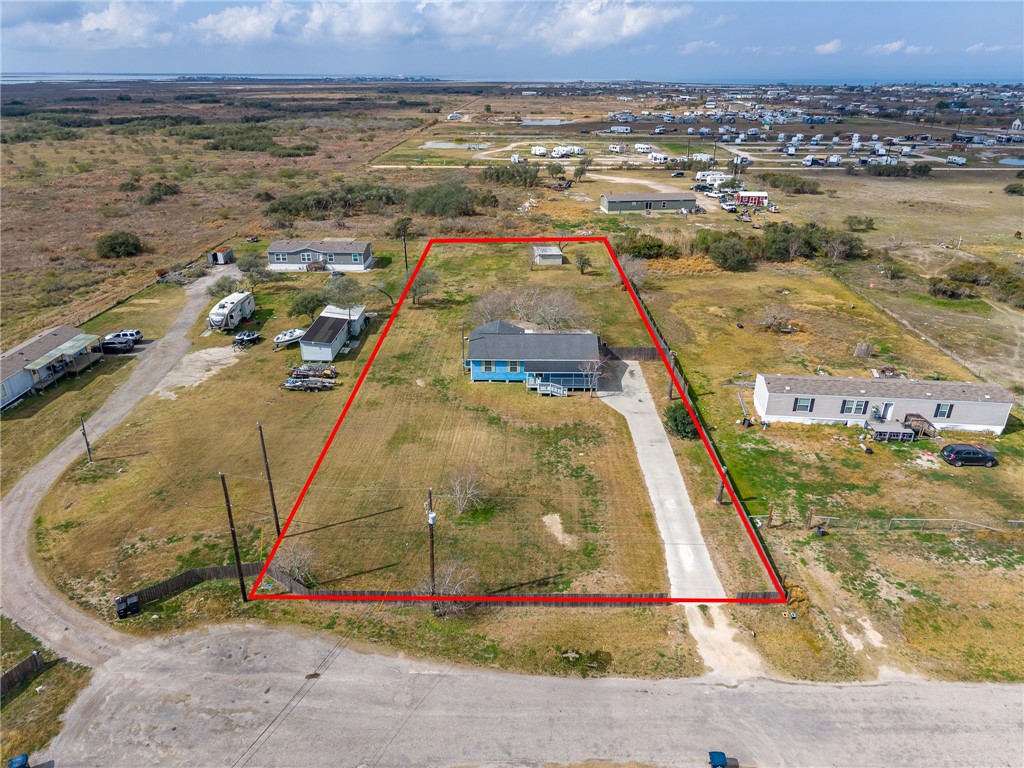 131 Janecek Road Rockport, TX 78382 - Photo 4 of 38