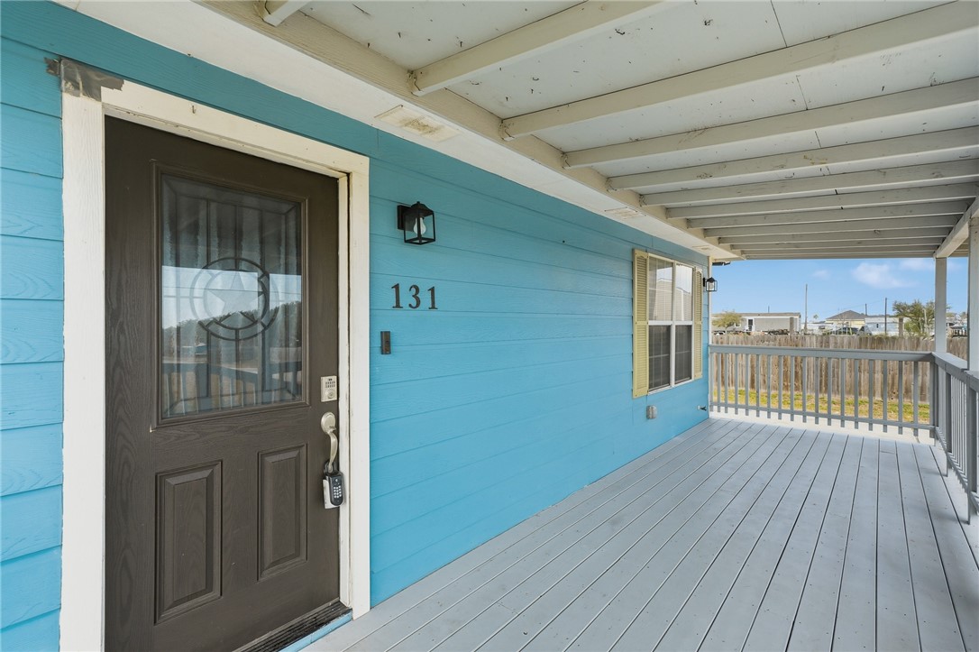 131 Janecek Road Rockport, TX 78382 - Photo 7 of 38