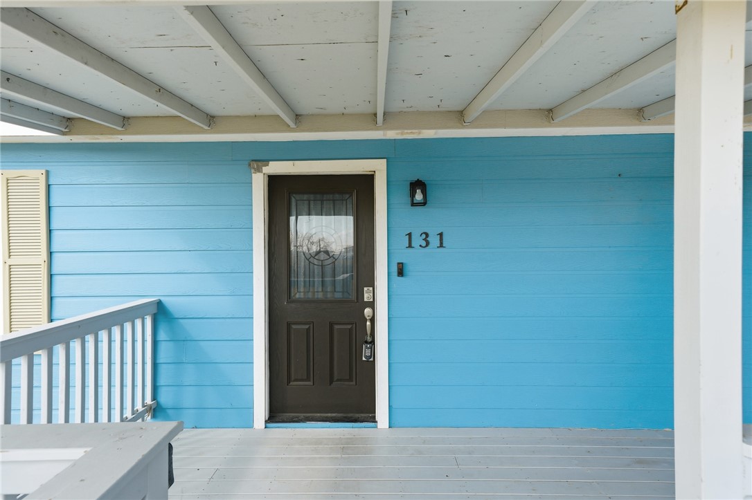 131 Janecek Road Rockport, TX 78382 - Photo 8 of 38