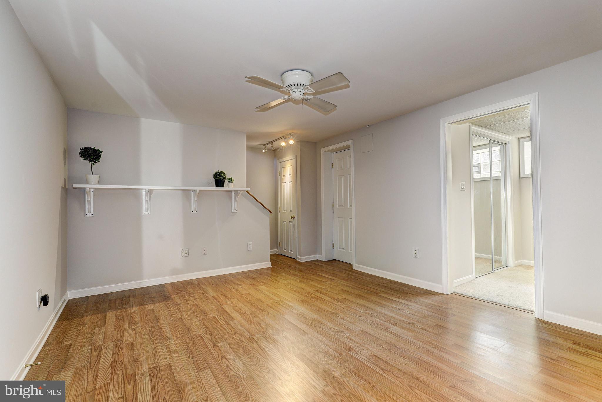 6336 Frederick Road Catonsville, MD 21228 - Photo 20 of 40 Family Room