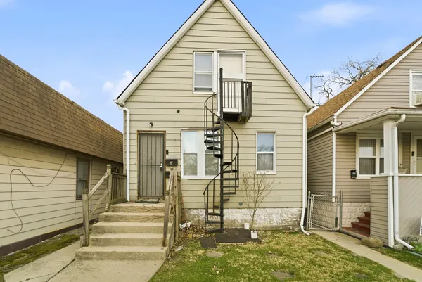 $90,000 | 15644 Emerald Avenue, Harvey, IL 60426