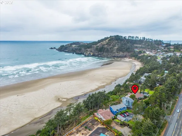 $1,297,000 | 4515 North Coast Highway, Newport, OR 97365