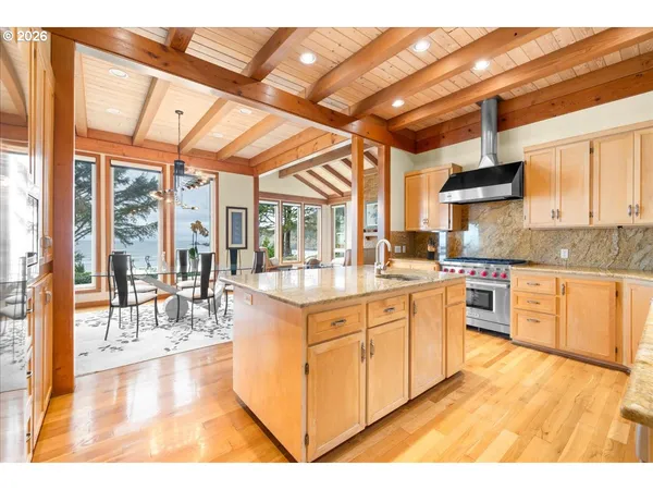 $1,297,000 | 4515 North Coast Highway, Newport, OR 97365