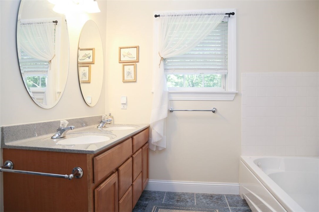 230 Anan Wade Road Glocester, RI 02857 - Photo 24 of 35