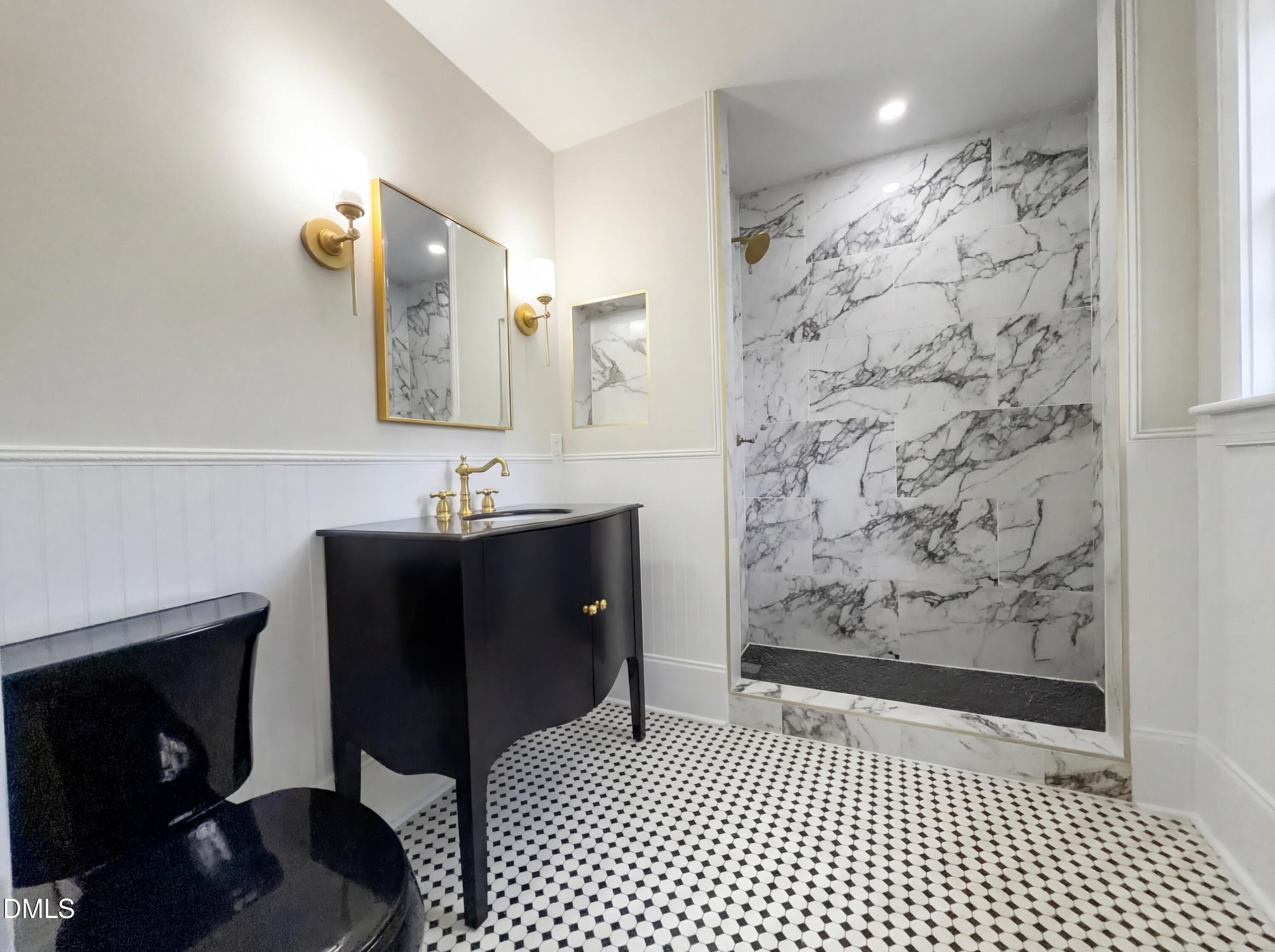 1703 Raeford Road Fayetteville, NC 28305 - Photo 16 of 22 photo_18