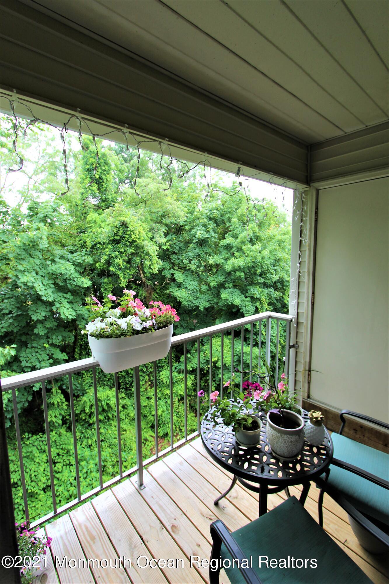 231 Atlantic Street, Unit 48 Keyport, NJ 07735 - Photo 11 of 32 a outdoor view with a sitting space
