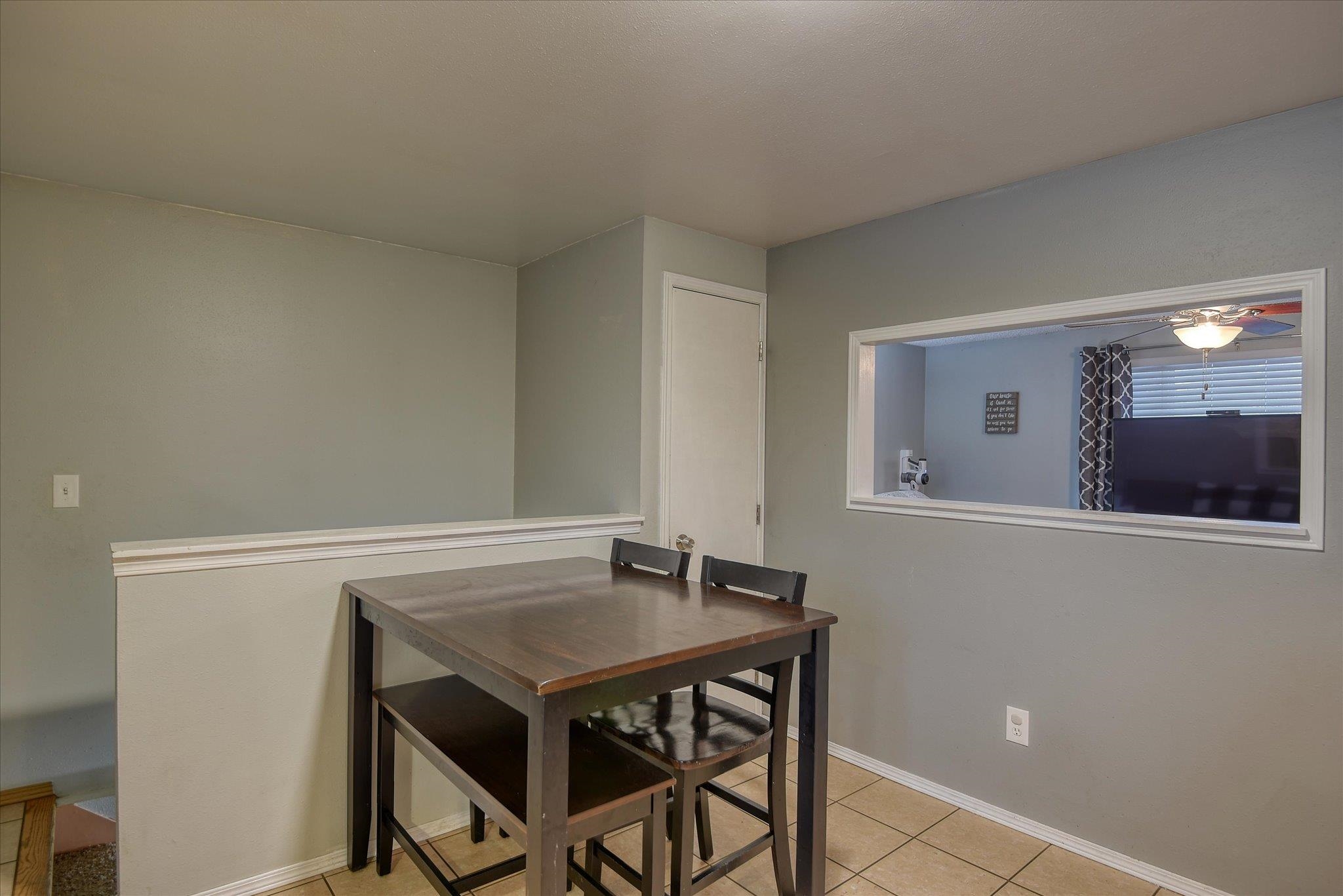 817 North Vista Road Spokane Valley, WA 99212 - Photo 8 of 26 Gallery Image 8