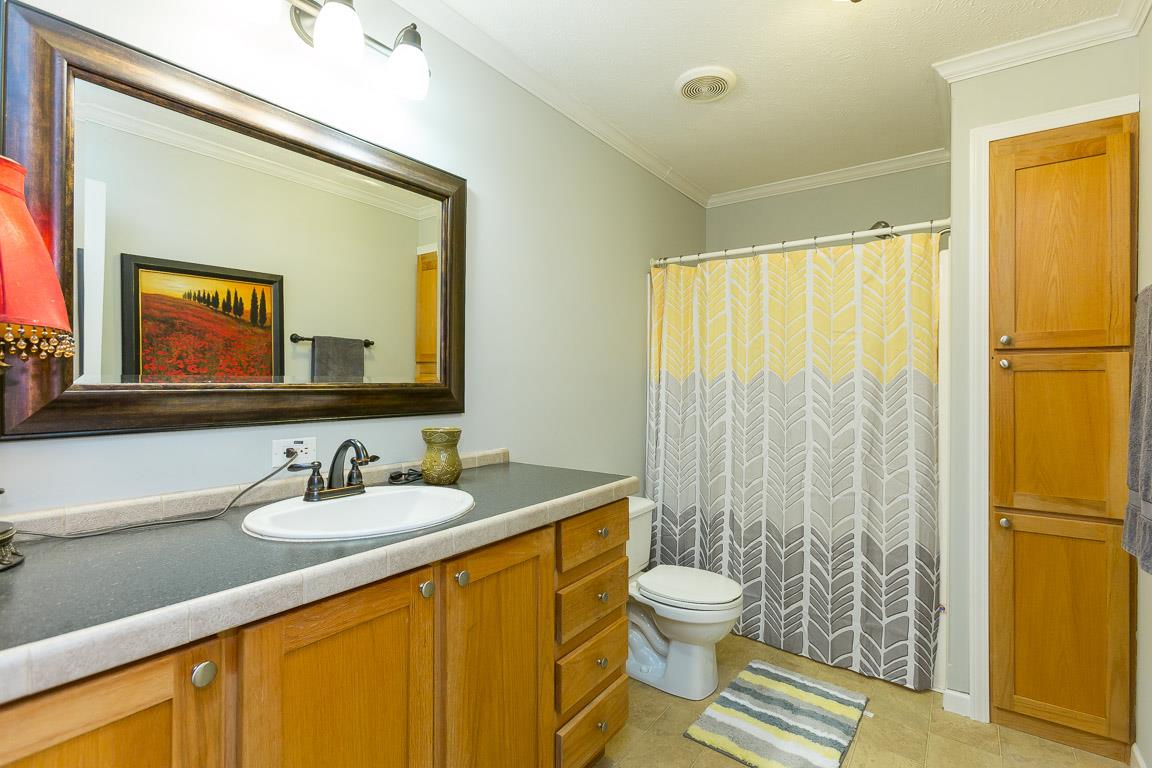 1091 Loftis Road Ashland City, TN 37015 - Photo 2 of 30 Gallery Image 2