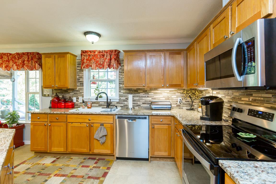 1091 Loftis Road Ashland City, TN 37015 - Photo 4 of 30 Gallery Image 4