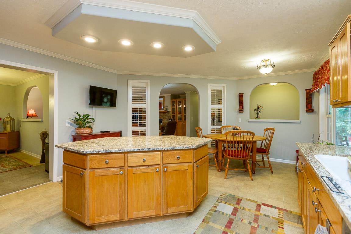 1091 Loftis Road Ashland City, TN 37015 - Photo 5 of 30 Gallery Image 5