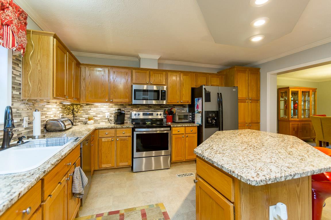 1091 Loftis Road Ashland City, TN 37015 - Photo 6 of 30 Gallery Image 6