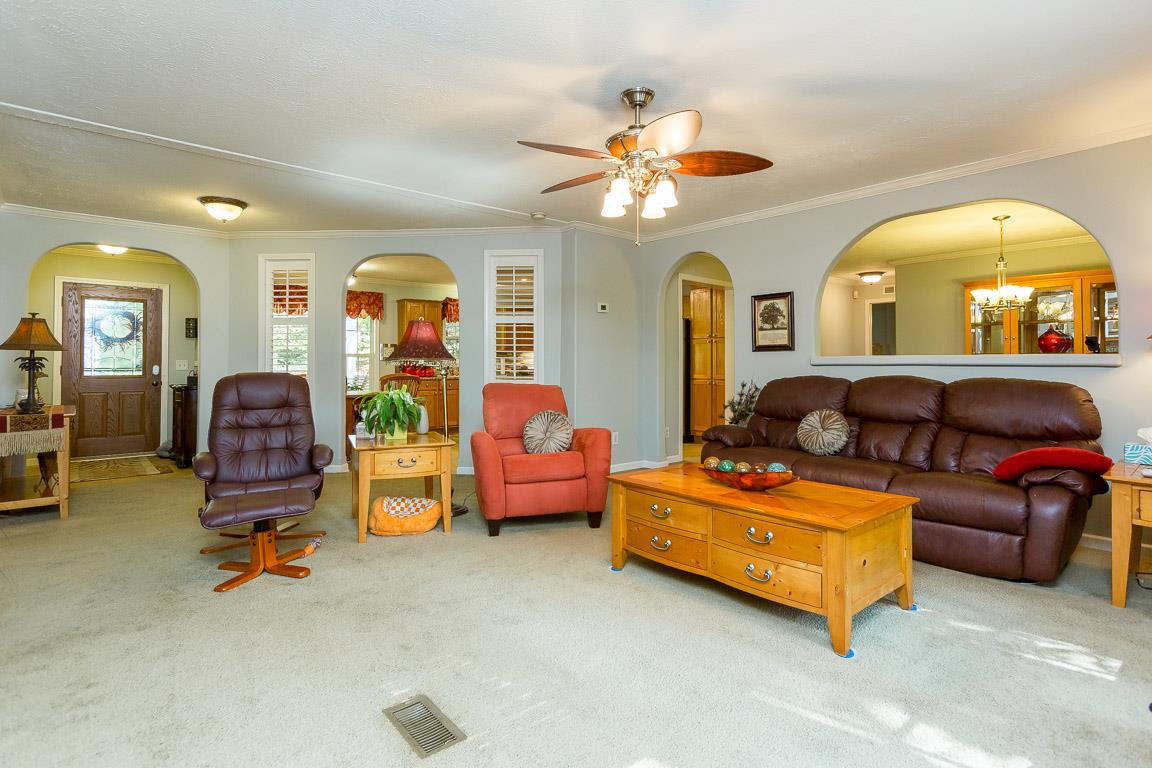 1091 Loftis Road Ashland City, TN 37015 - Photo 10 of 30 Gallery Image 10