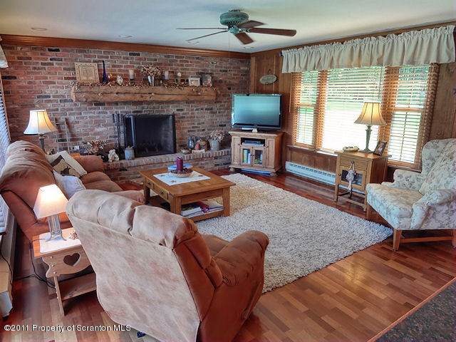 193 Northup Road Clarks Summit, PA 18411 - Photo 4 of 24 Gallery Image 4
