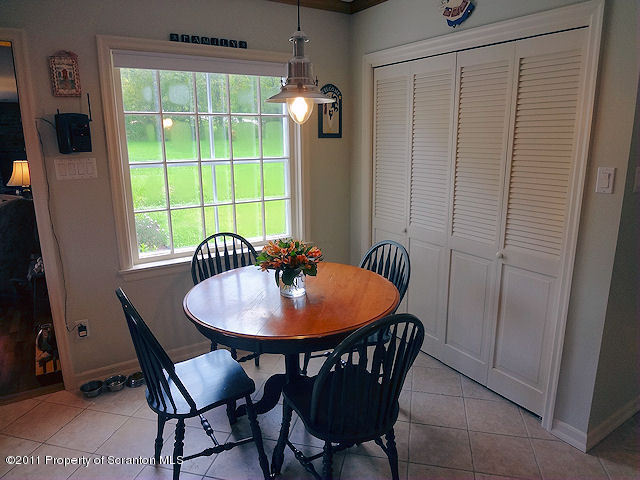 193 Northup Road Clarks Summit, PA 18411 - Photo 9 of 24 Gallery Image 9