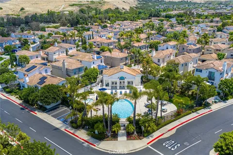 $1,200,000 | 27831 Paseo Del Sol, San Juan Capistrano, CA 92675