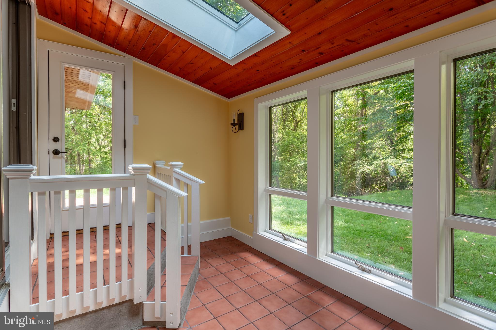6237 Lower Mountain Road New Hope, PA 18938 - Photo 13 of 30 Gallery Image 13