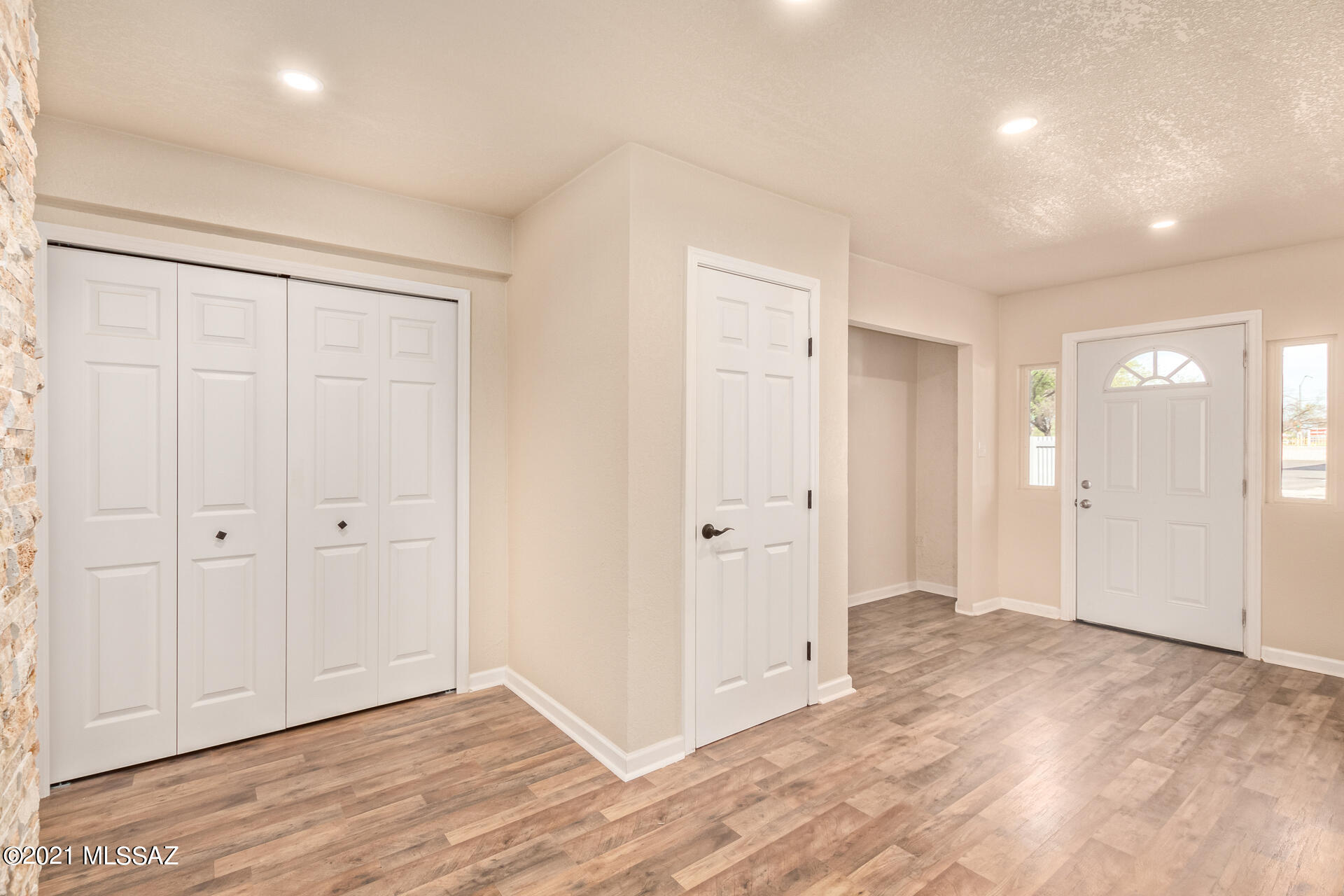 3762 East 22nd Street Tucson, AZ 85713 - Photo 4 of 34