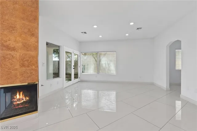 $3,790 | 3004 Sun Lake Drive, Las Vegas, NV 89128