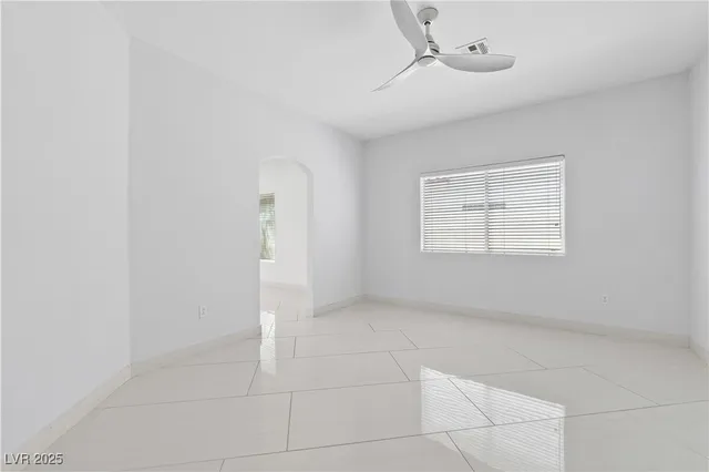 $3,790 | 3004 Sun Lake Drive, Las Vegas, NV 89128