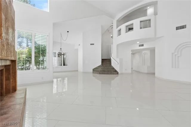 $3,790 | 3004 Sun Lake Drive, Las Vegas, NV 89128