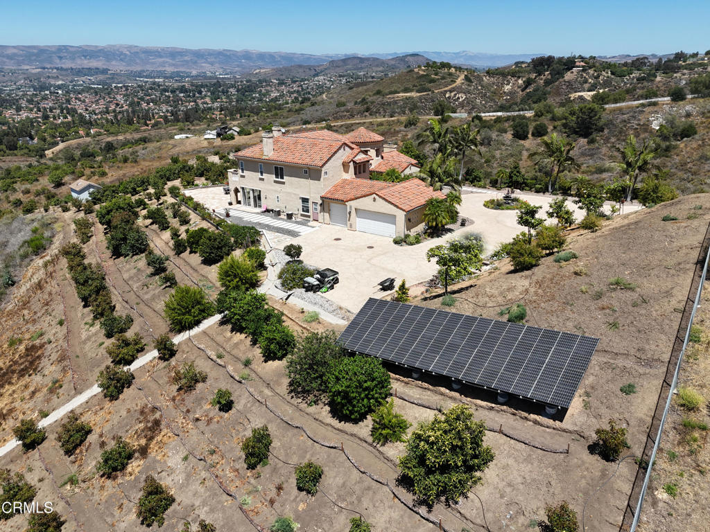 12127 Presilla Road Camarillo, CA 93012 - Photo 11 of 69