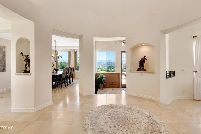 $1,999,990 | 12127 Presilla Road, Camarillo, CA 93012