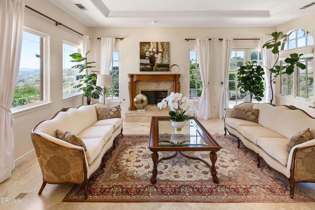 12127 Presilla Road Camarillo, CA 93012 - Photo 23 of 69