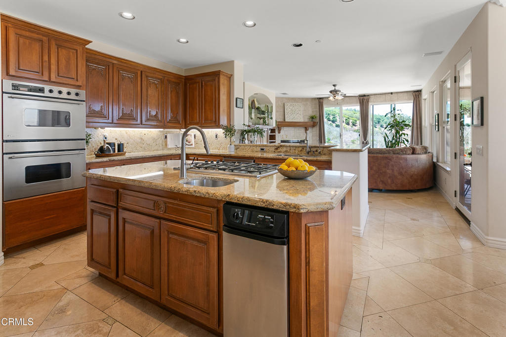 12127 Presilla Road Camarillo, CA 93012 - Photo 30 of 69