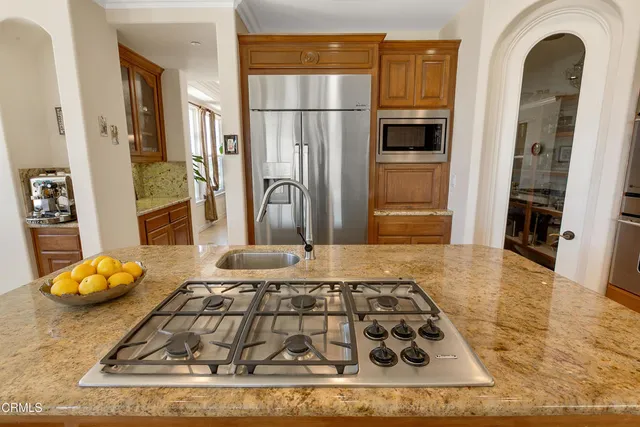 $1,999,990 | 12127 Presilla Road, Camarillo, CA 93012