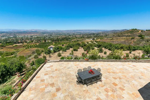 $1,999,990 | 12127 Presilla Road, Camarillo, CA 93012