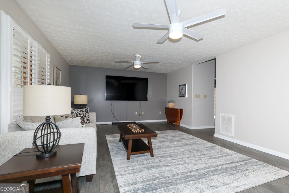 504 Rue Chalet Lavonia, GA 30553 - Photo 10 of 26