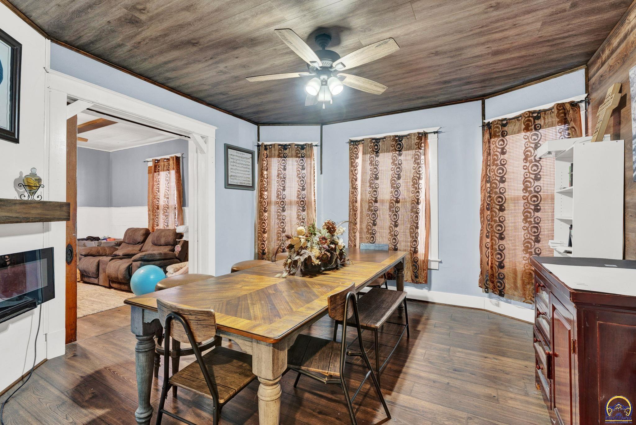 413 Southwest Fillmore Street Topeka, KS 66606 - Photo 14 of 33