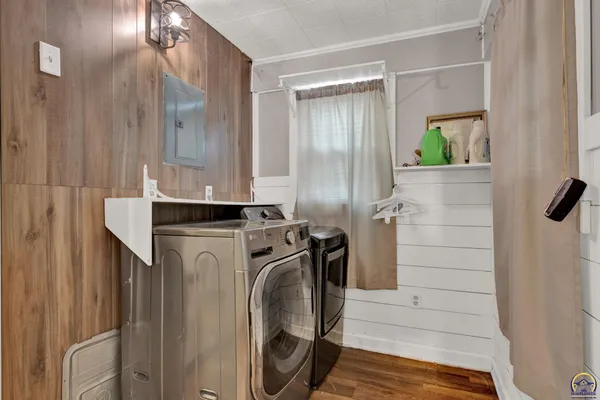 $180,000 | 413 Southwest Fillmore Street, Topeka, KS 66606